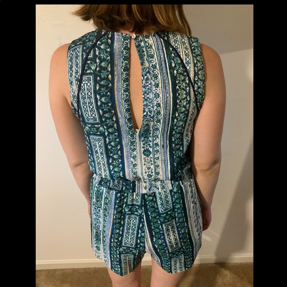 Patterned Romper - image 3
